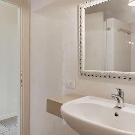 Residential Complex With Panoramic Views And Pool Hotel Oggebbio