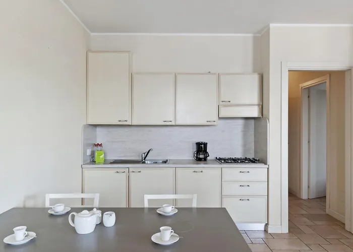 Hotel Residential Complex With Panoramic Views And Pool Oggebbio